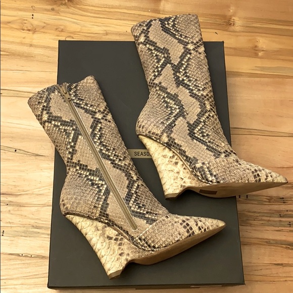 YEEZY Season 8 Python Wedge Ankle Boot - Picture 2 of 8